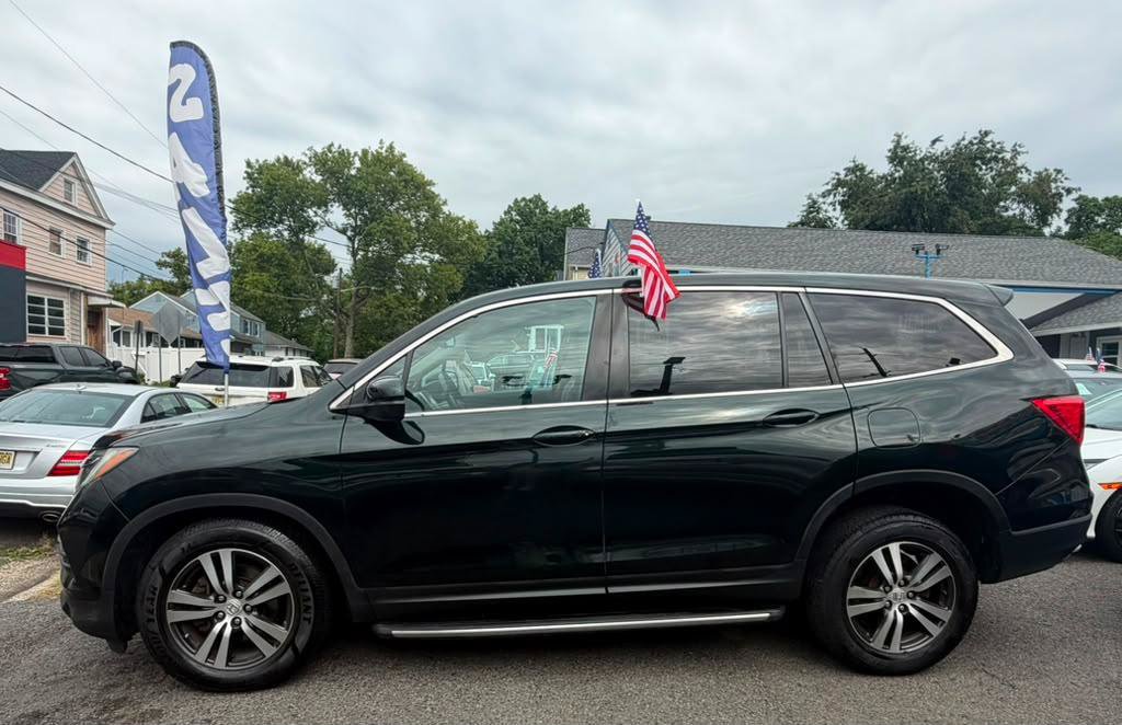 Used 2017 Honda Pilot EX-L image 10