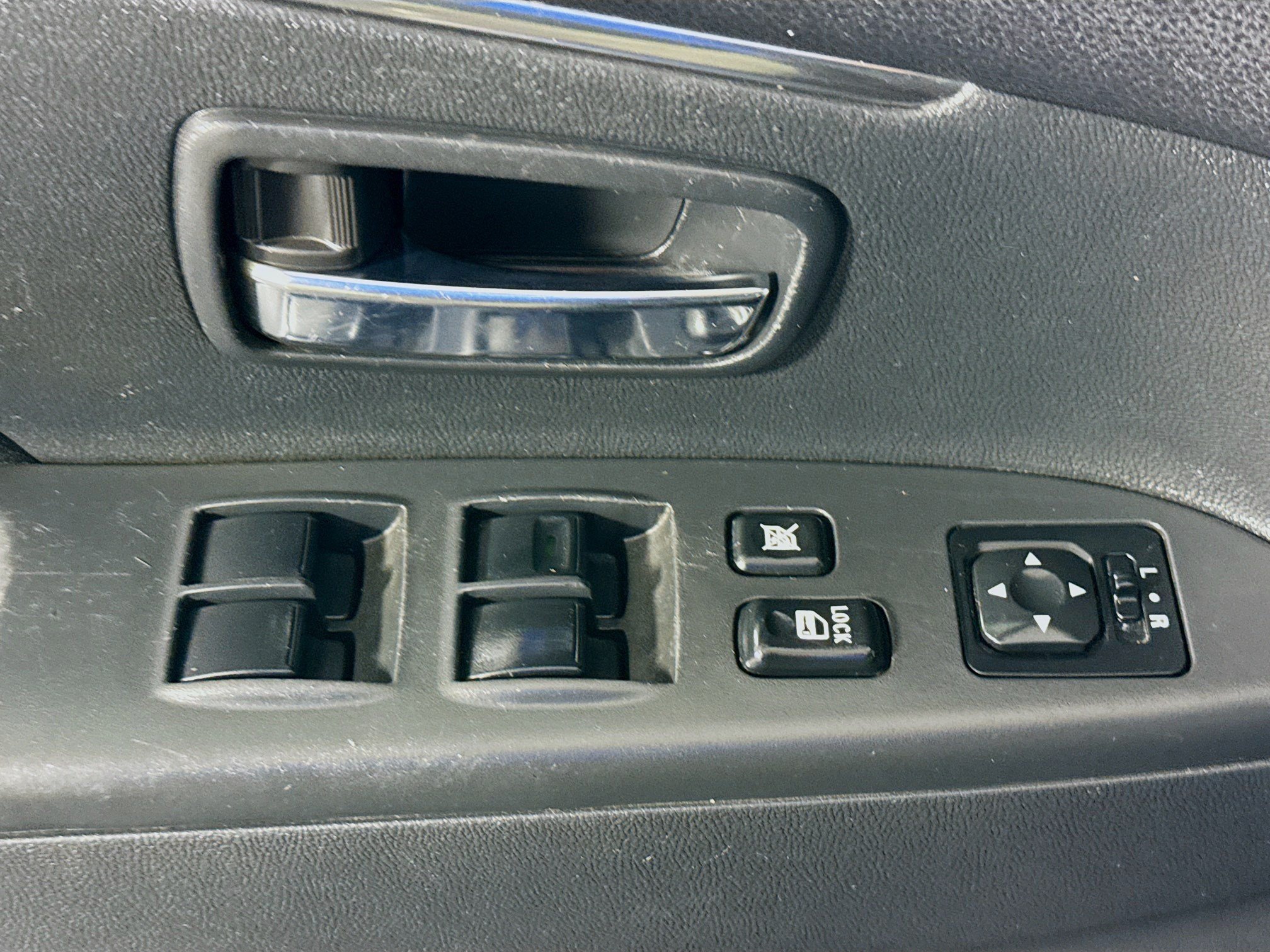Used 2021 Mitsubishi Outlander Sport FWD image 23