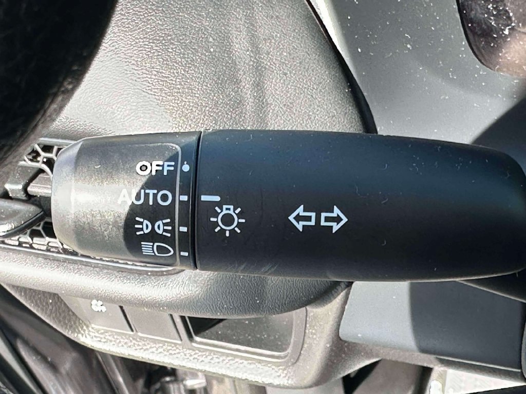 Certified 2026 Honda HR-V LX image 19