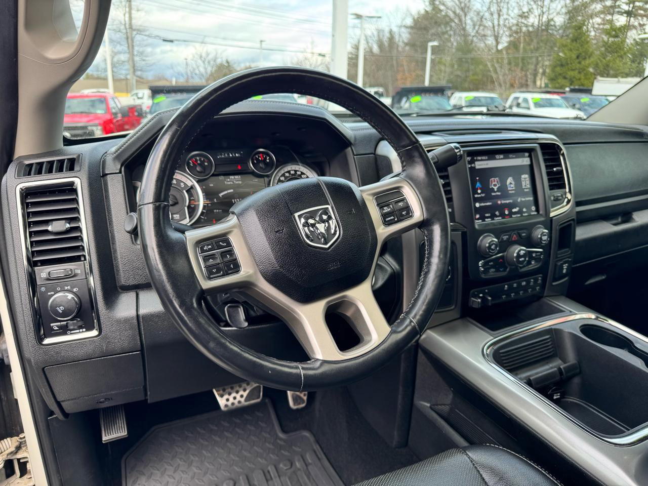 Used 2018 RAM 2500 Laramie w/ Sport Appearance Group image 40