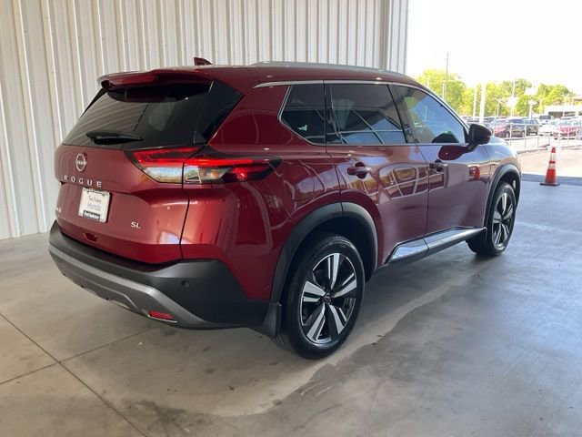 Used 2023 Nissan Rogue SL w/ SL Premium Package image 22