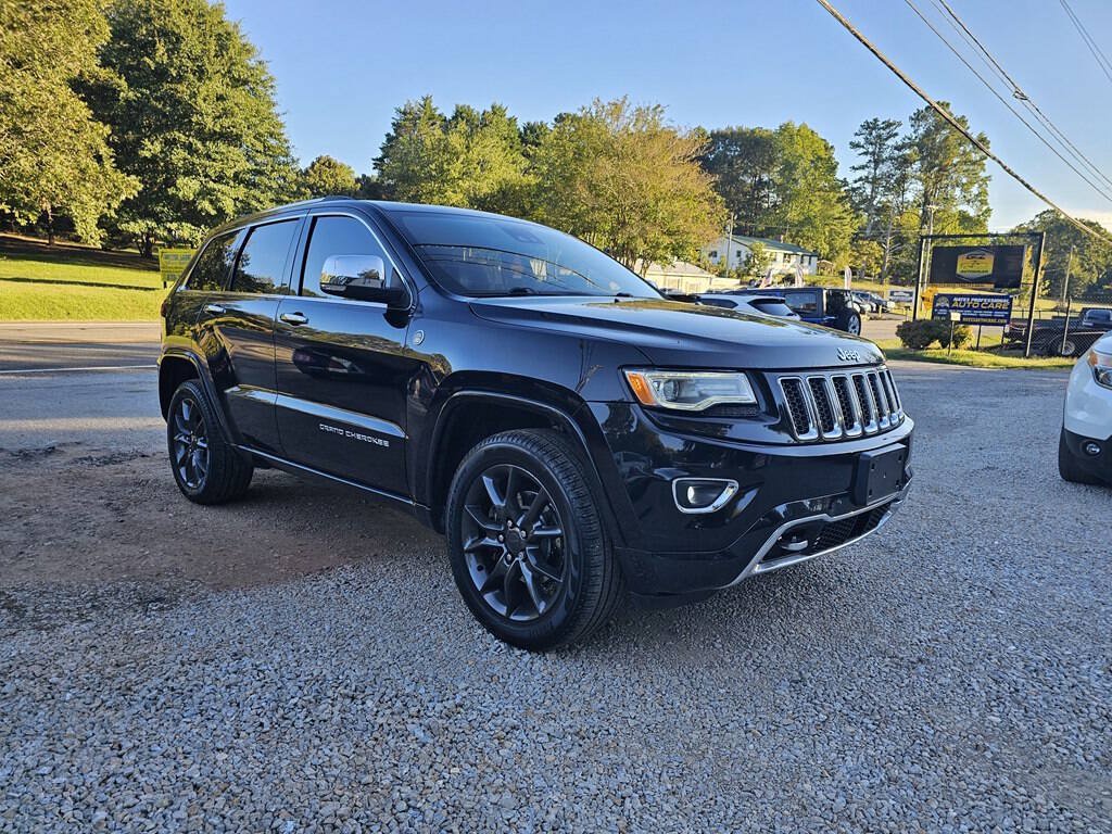 Used 2016 Jeep Grand Cherokee Overland w/ Advanced Technology Group AWD/4WD image 6