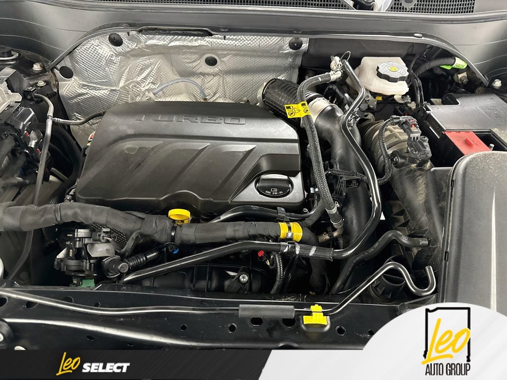 Used 2024 Chevrolet Trax RS FWD image 31
