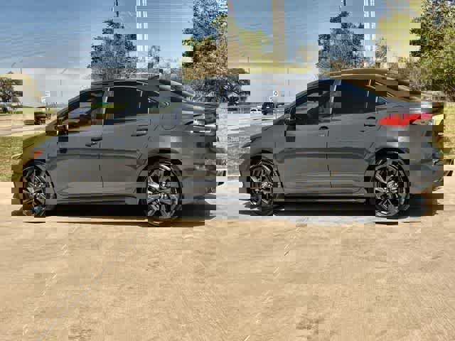 Used 2024 Toyota Corolla SE image 4