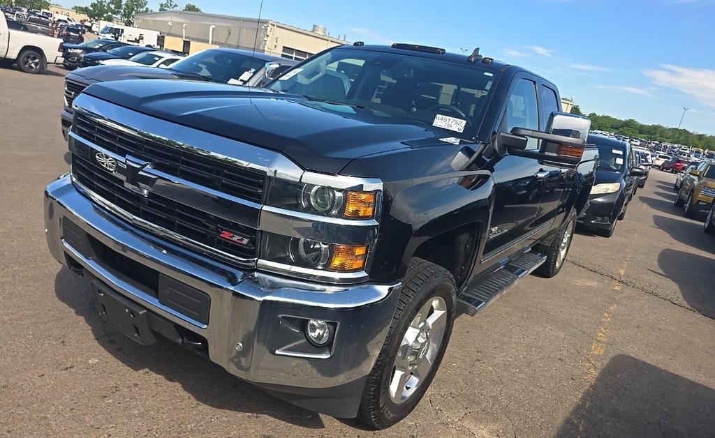 Used 2017 Chevrolet Silverado 2500 LTZ w/ Vortec Plus Package AWD/4WD image 3