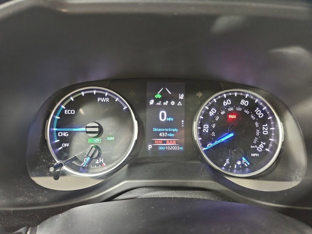 Used 2019 Toyota RAV4 XLE w/ Carpet Mat Package image 16