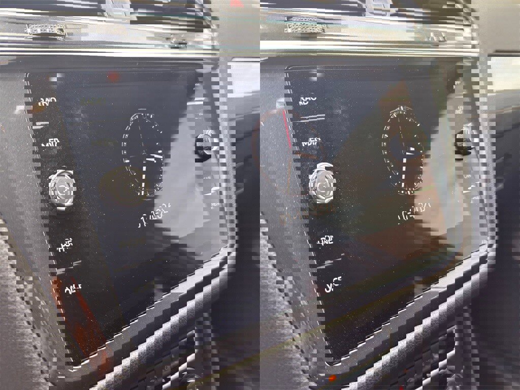 Used 2024 Volkswagen Tiguan S w/ MDO Package, Three-Row image 23