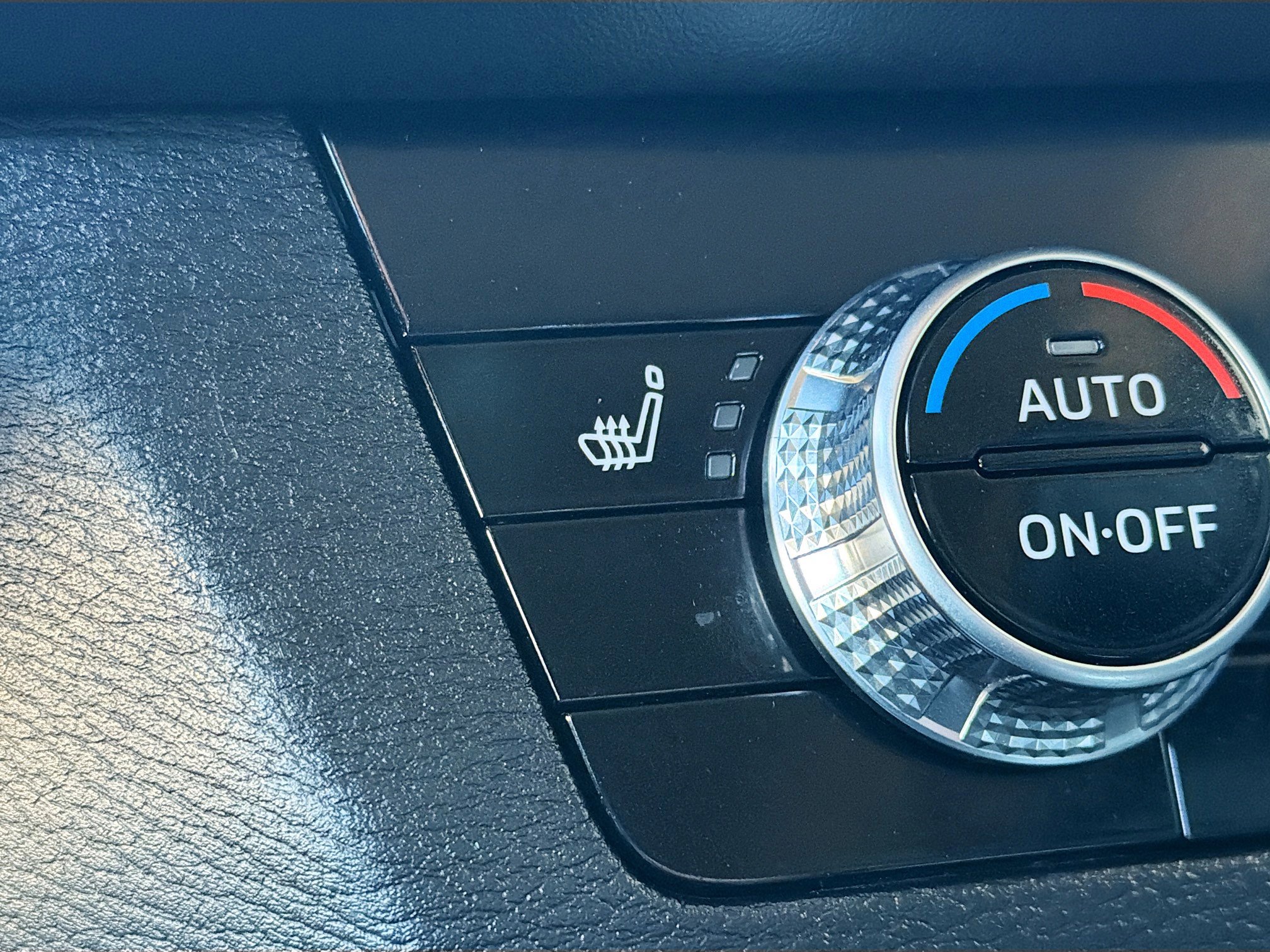 Used 2024 Mitsubishi Outlander SE AWD/4WD image 26