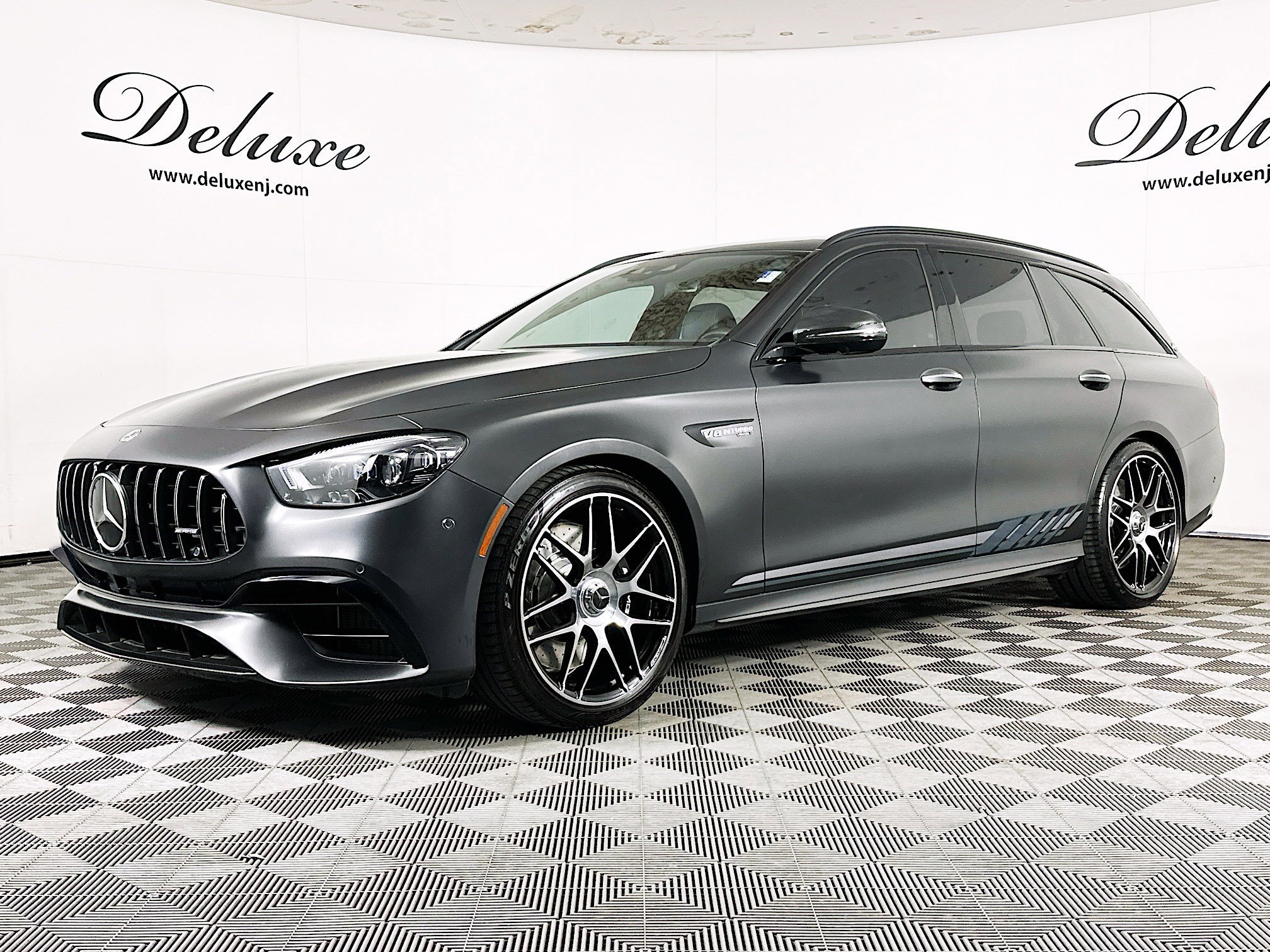 Used 2023 Mercedes-Benz E 63 AMG S image 3