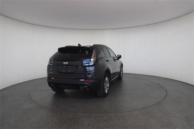 Used 2023 Cadillac XT4 Sport w/ Sun And Sound Package image 17
