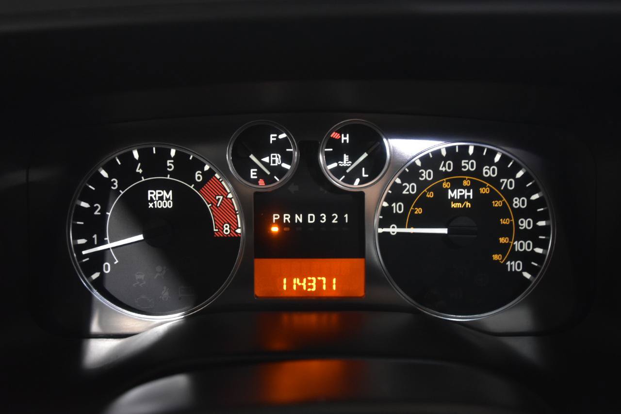Used 2009 HUMMER H3 Luxury AWD/4WD image 17
