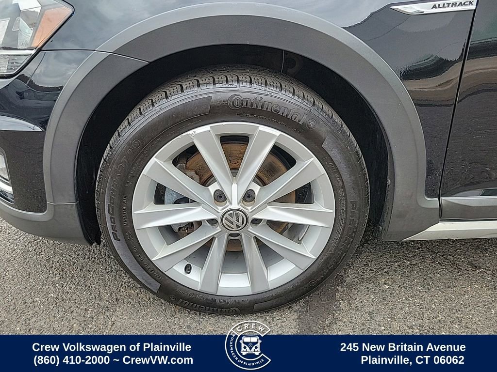Used 2018 Volkswagen Golf Alltrack SE image 16