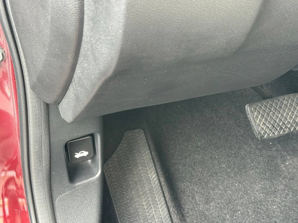 Used 2019 Honda Insight Touring image 40