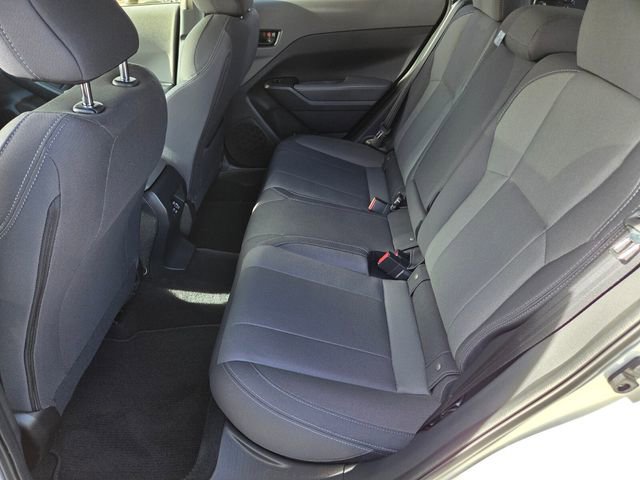 Used 2025 Subaru Crosstrek 2.0i Premium image 11