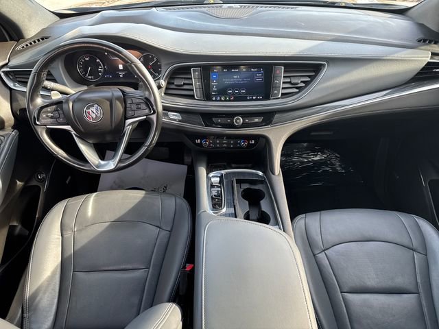 Used 2023 Buick Enclave Premium image 12