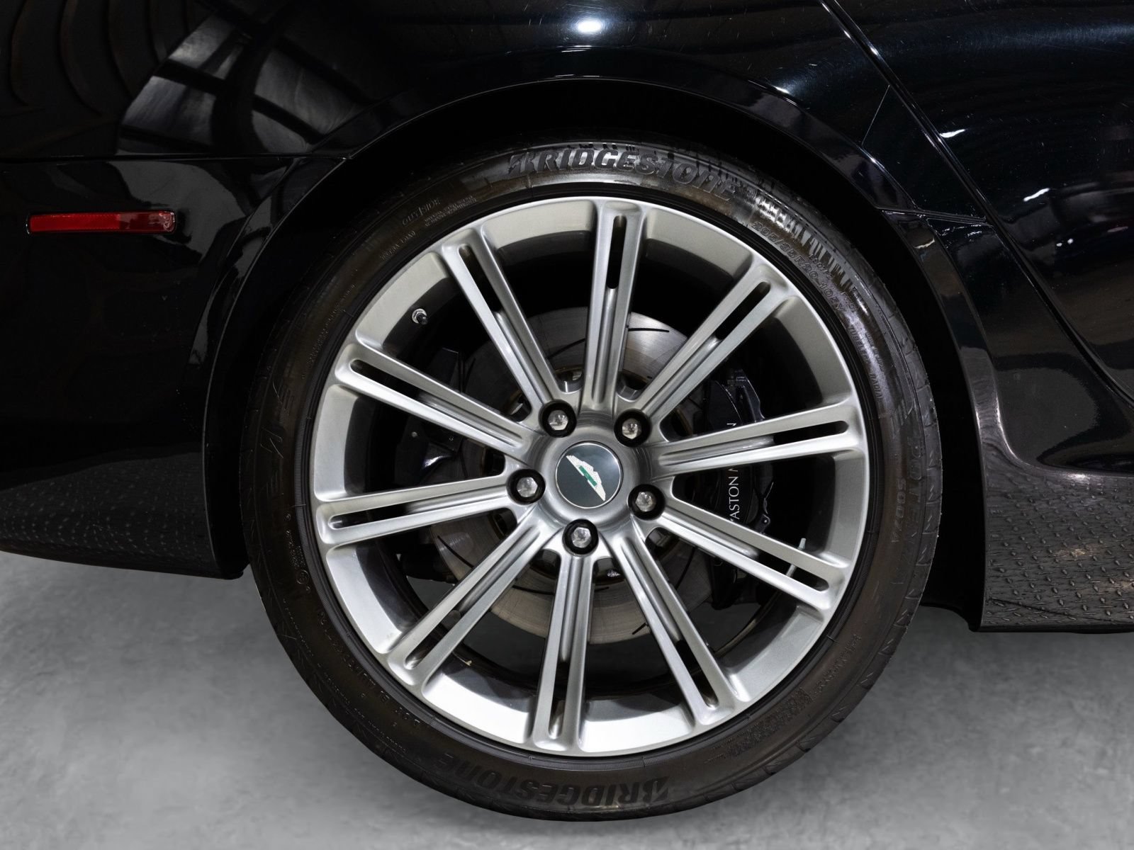 Used 2011 Aston Martin Rapide RWD image 45