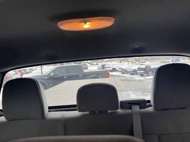 Used 2012 Ford F150 XLT w/ XLT Chrome Pkg image 8