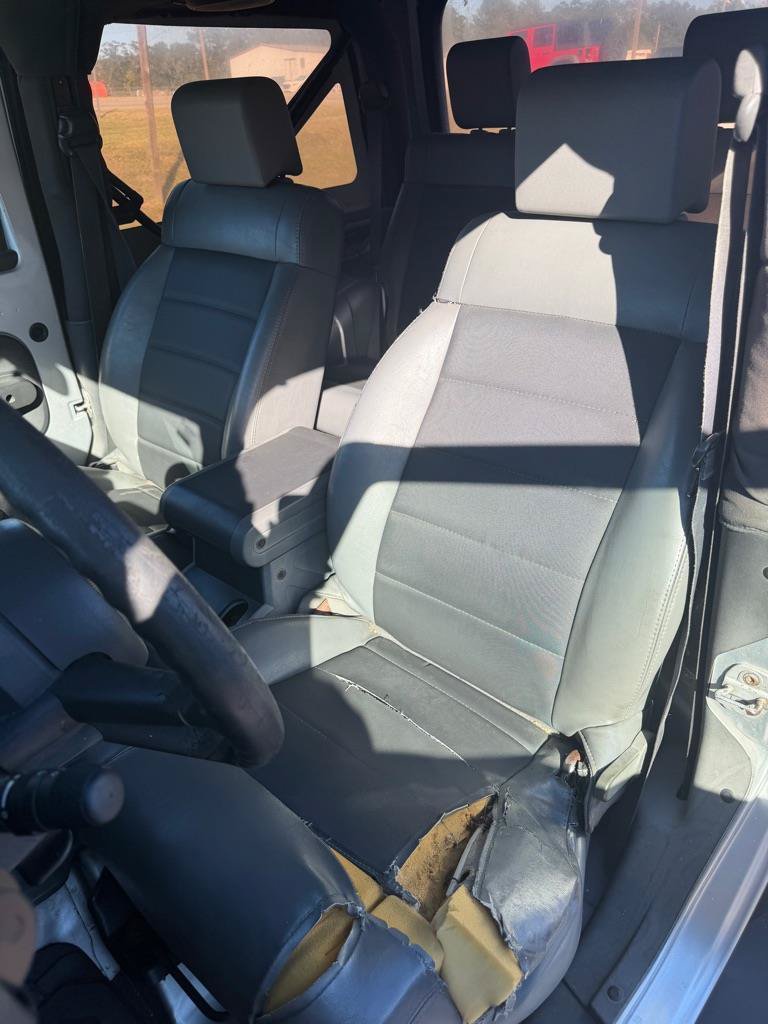 Used 2008 Jeep Wrangler X AWD/4WD image 6