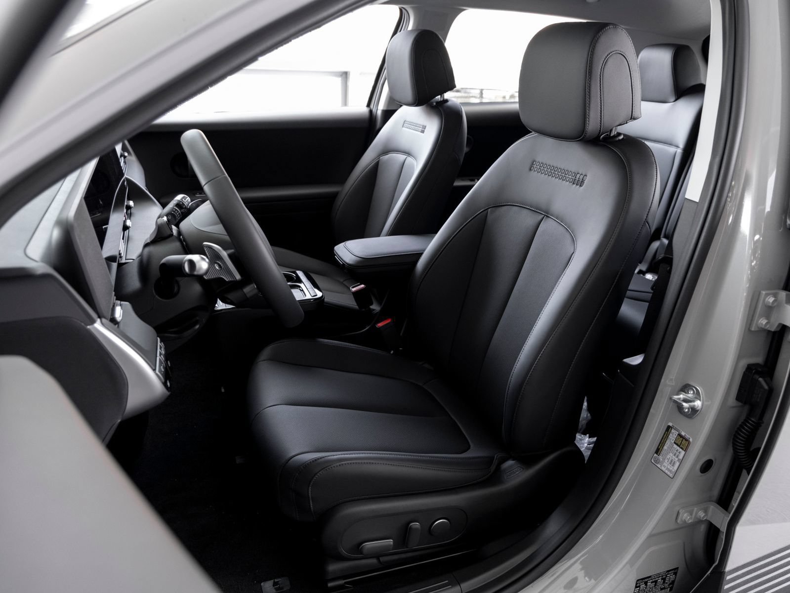 New 2027 Hyundai Ioniq 5 SEL RWD image 10