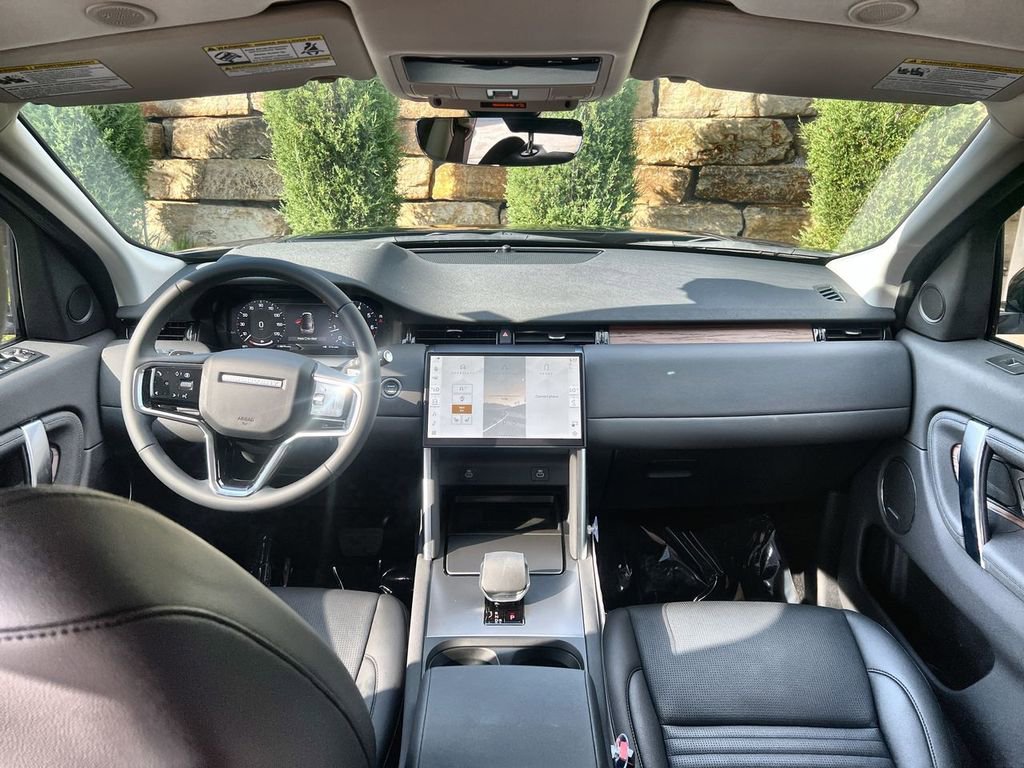 Certified 2025 Land Rover Discovery Sport S image 12