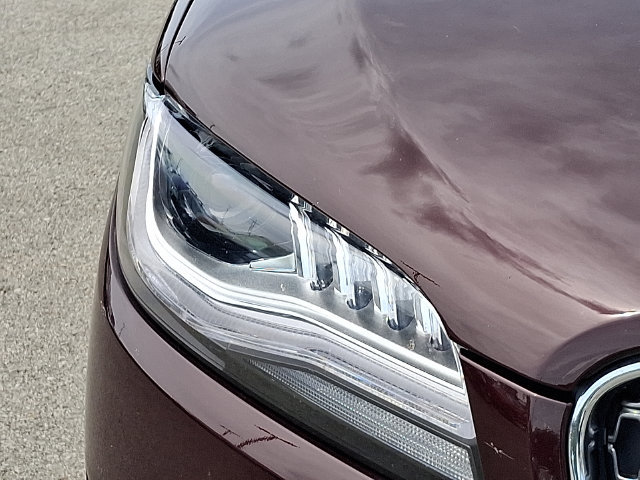 Used 2018 Lincoln MKZ Reserve w/ Magnetic Appearance Package AWD/4WD image 9