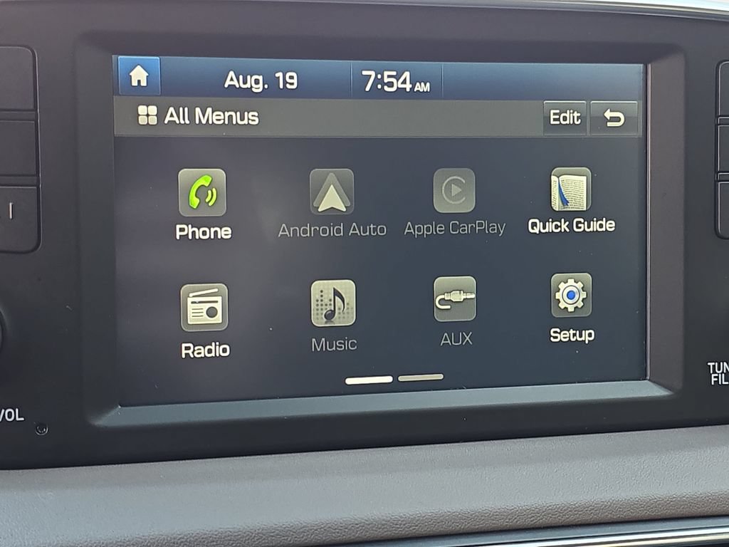 Used 2020 Hyundai Santa Fe SE AWD/4WD image 19