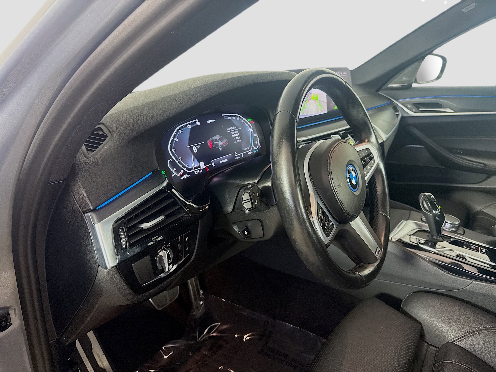 Used 2023 BMW 530e w/ M Sport Package RWD image 23