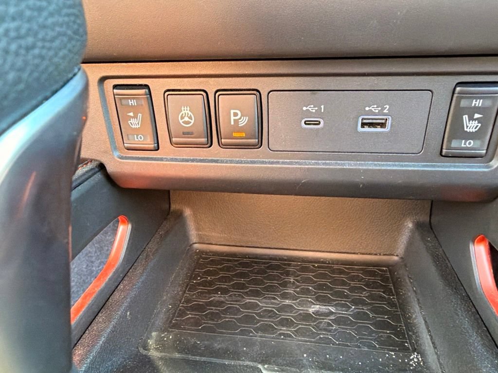 Used 2023 Nissan Frontier PRO-4X w/ Pro-4X Premium Package AWD/4WD image 19