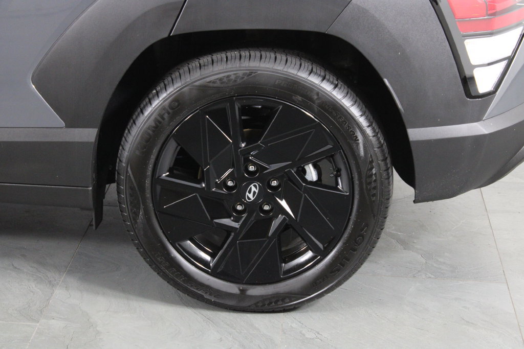 Certified 2027 Hyundai Kona SEL Sport FWD image 15