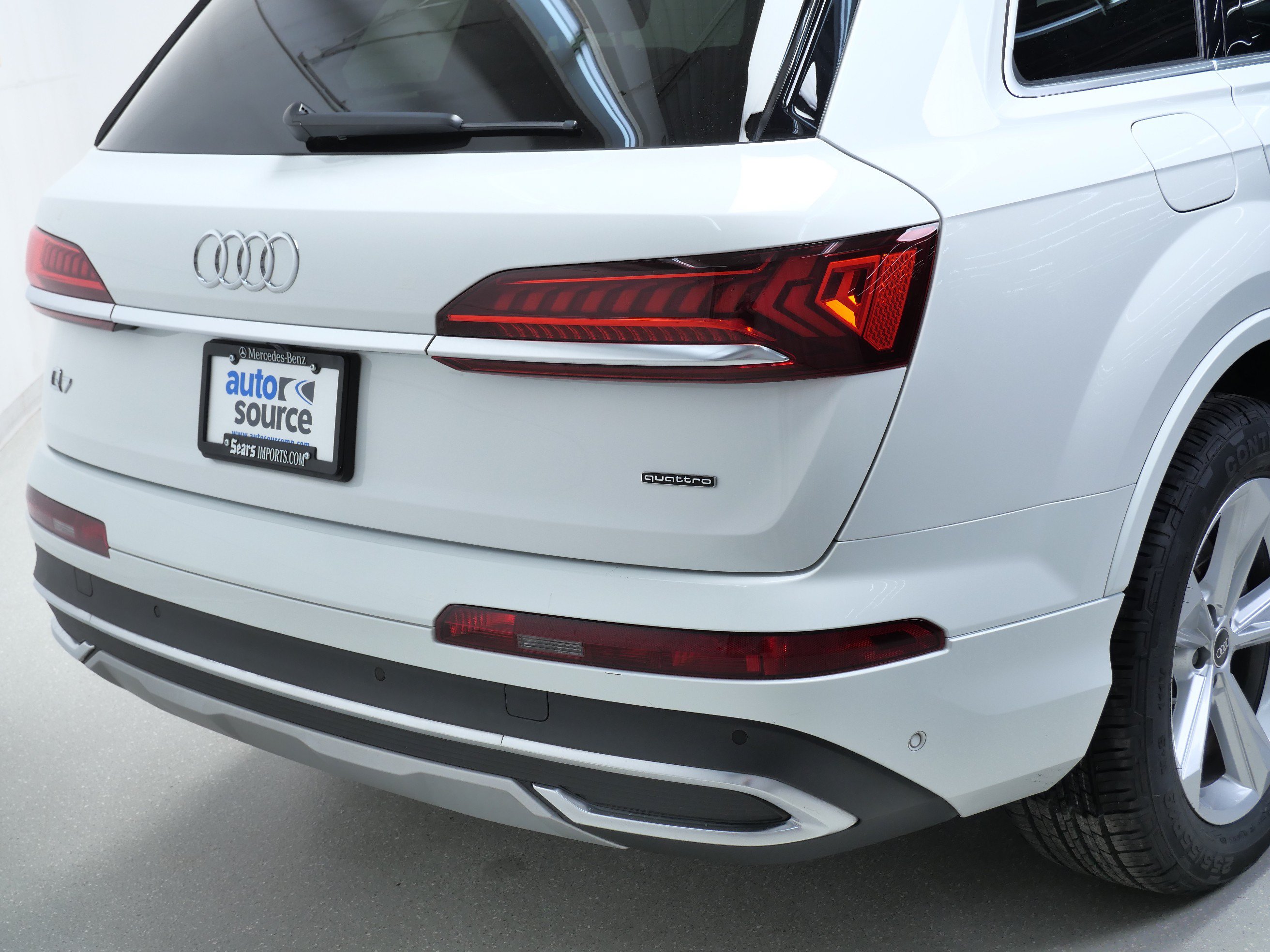 Used 2023 Audi Q7 2.0T Premium Plus w/ Premium Plus Package AWD/4WD image 5
