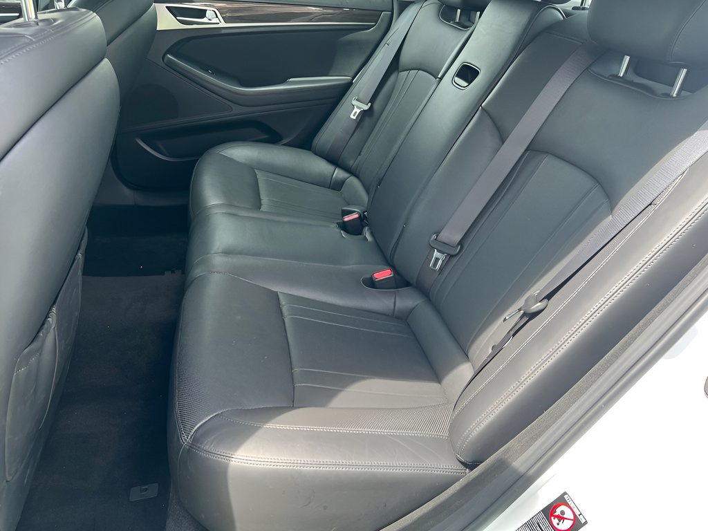 Used 2019 Genesis G80 3.8 RWD image 15