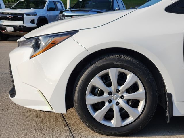 Used 2024 Toyota Corolla LE FWD image 6