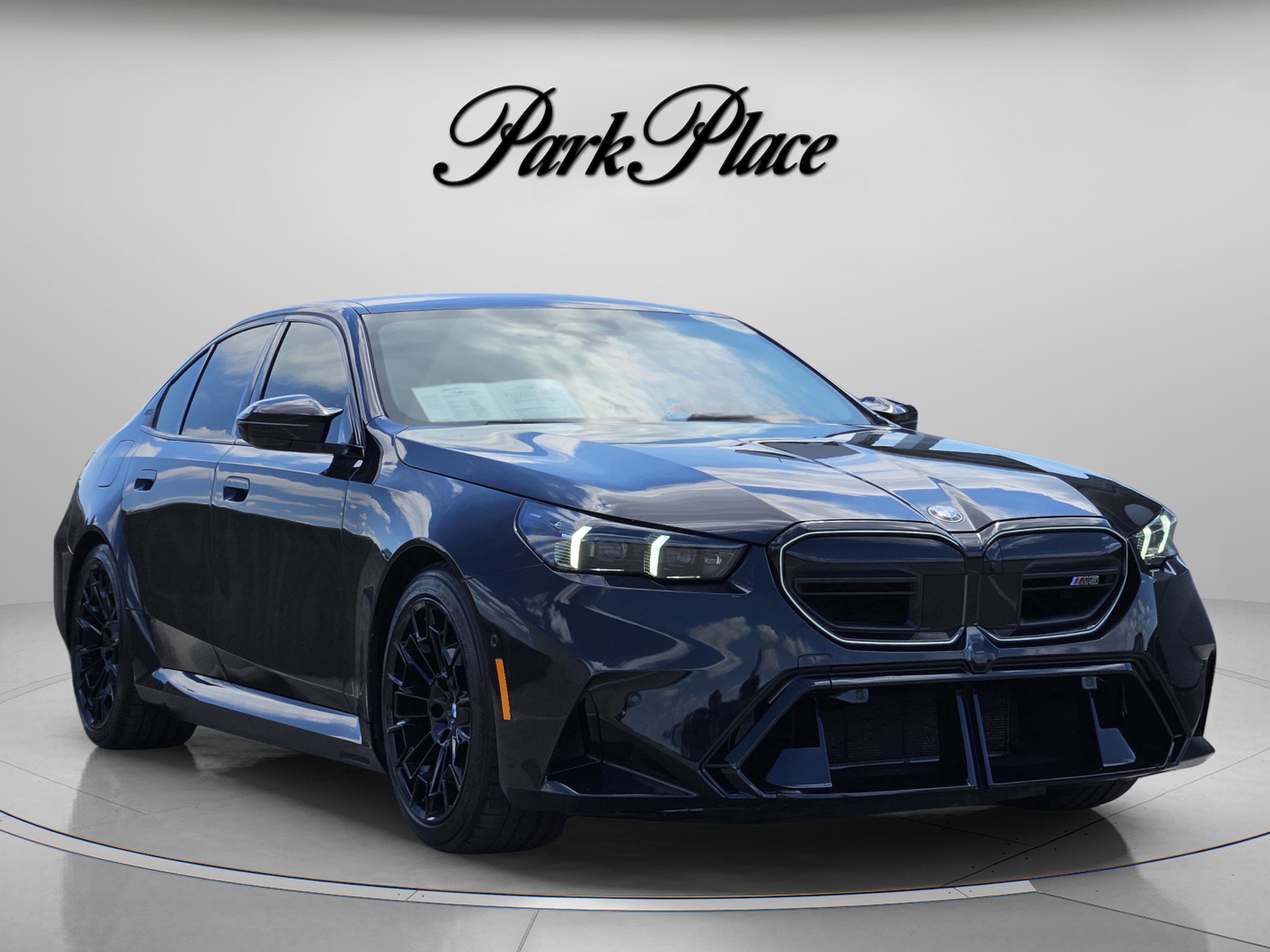 Used 2025 BMW M5 w/ Executive Package AWD/4WD image 8