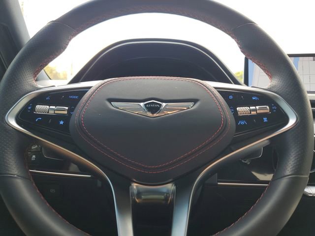 Used 2022 Genesis GV70 3.5T Sport image 15