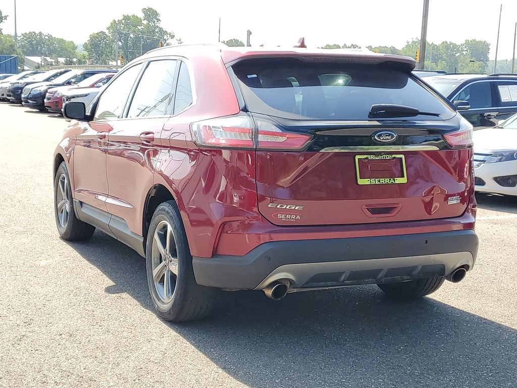 Used 2019 Ford Edge SEL w/ Equipment Group 201A AWD/4WD image 2