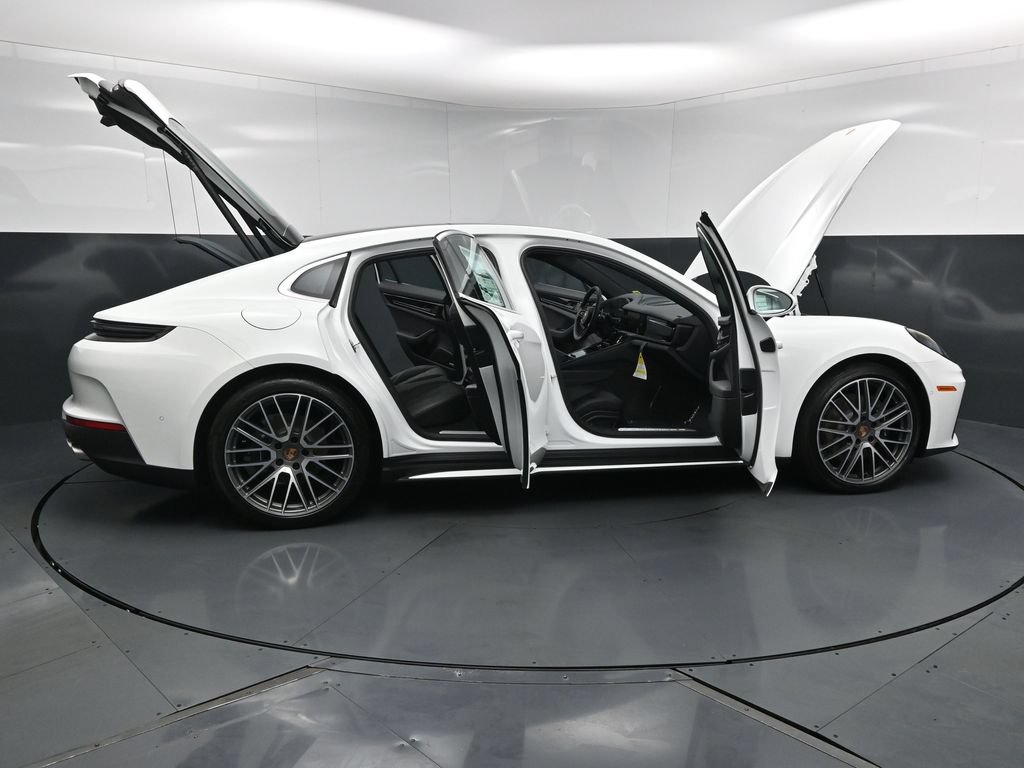New 2026 Porsche Panamera 4 AWD/4WD image 33
