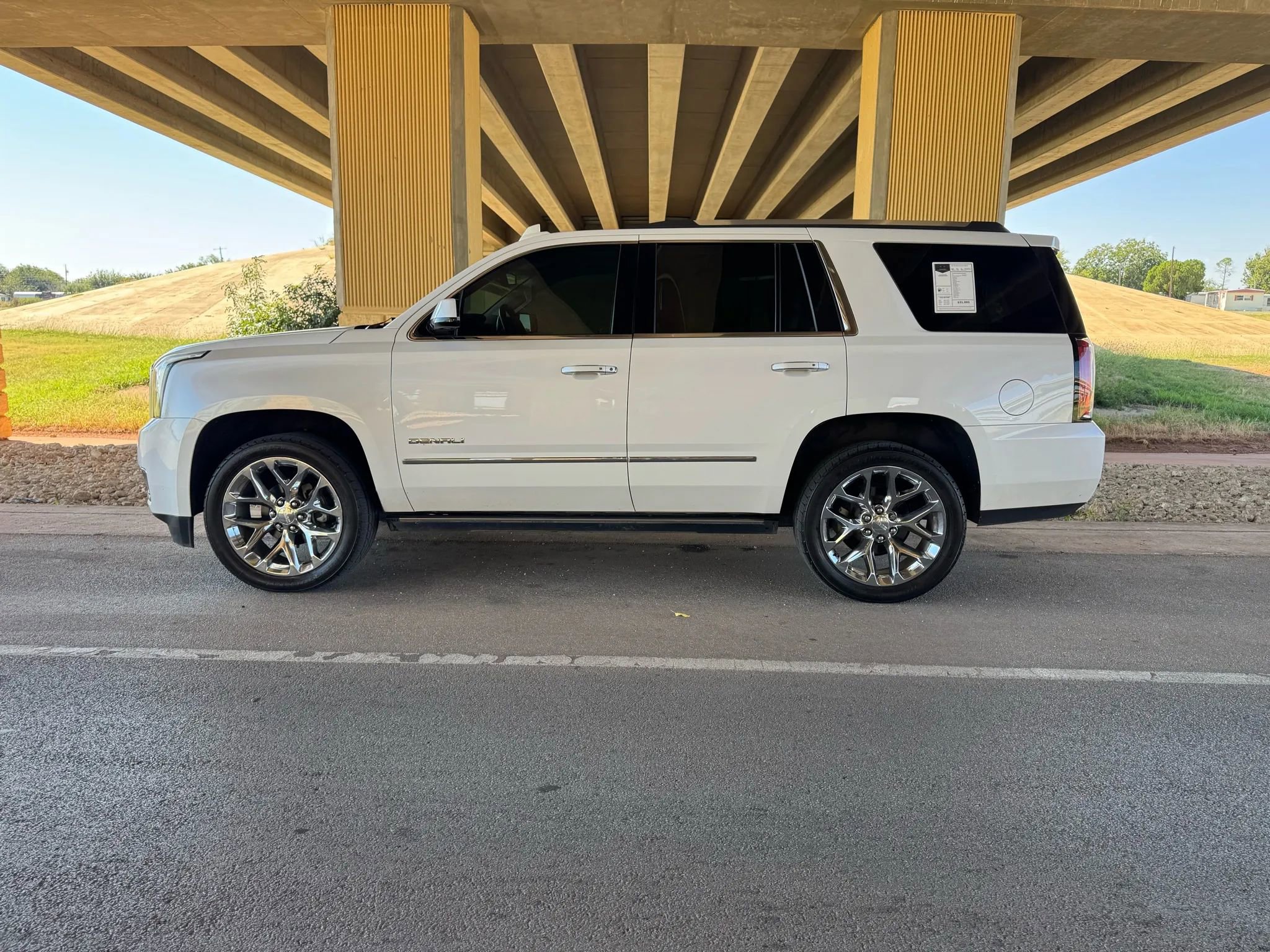 Used 2019 GMC Yukon Denali w/ Denali Ultimate Package image 6