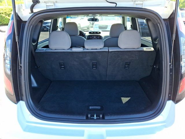 Used 2017 Kia Soul FWD image 32