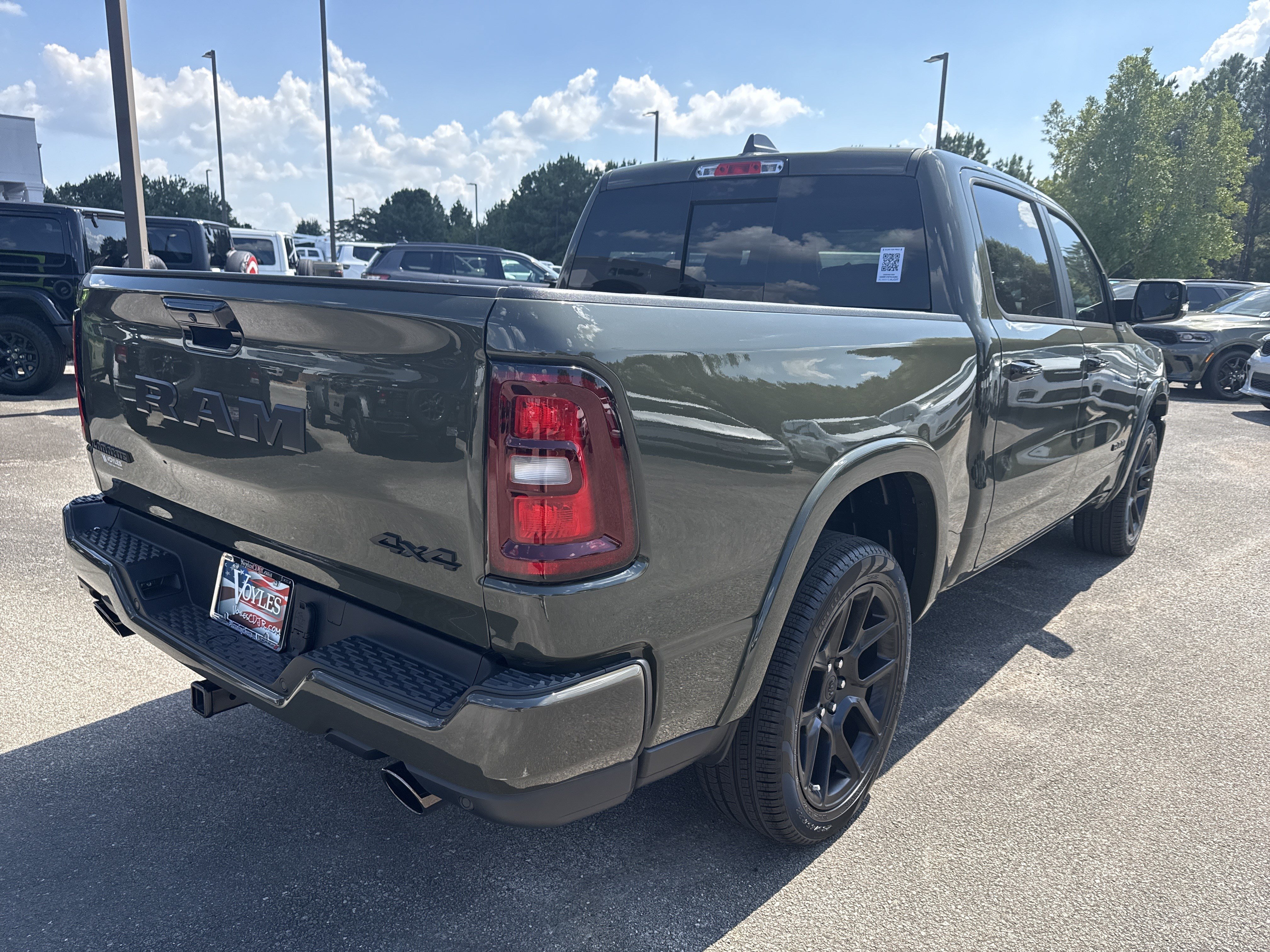 New 2026 RAM 1500 Laramie w/ Night Edition AWD/4WD image 7