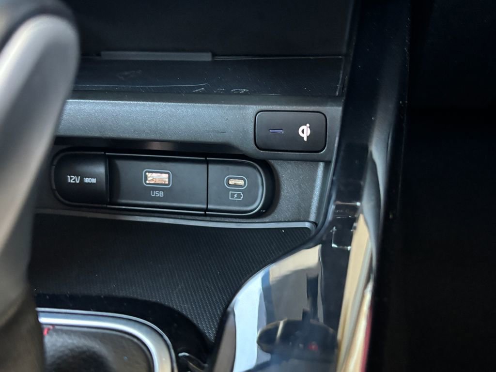 Used 2023 Kia Soul GT-Line image 17