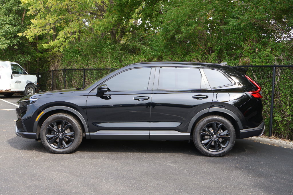 Used 2026 Honda CR-V Sport Touring image 4
