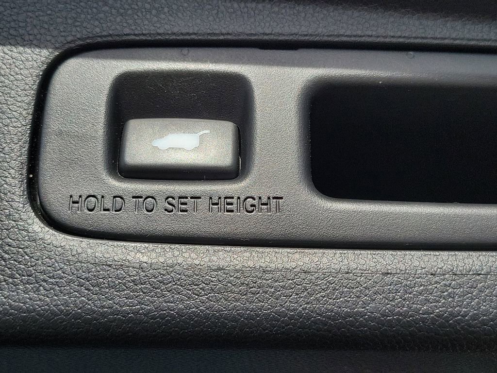 Used 2023 Honda CR-V EX-L image 25
