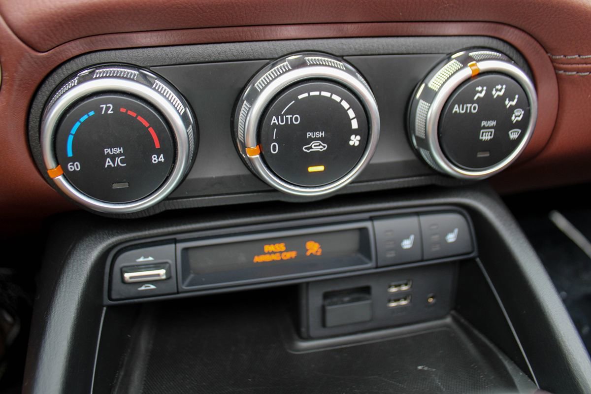 Used 2019 MAZDA MX-5 Miata RF Grand Touring RWD image 27