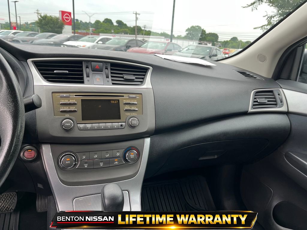 Used 2013 Nissan Sentra SR w/ Driver Pkg FWD image 15