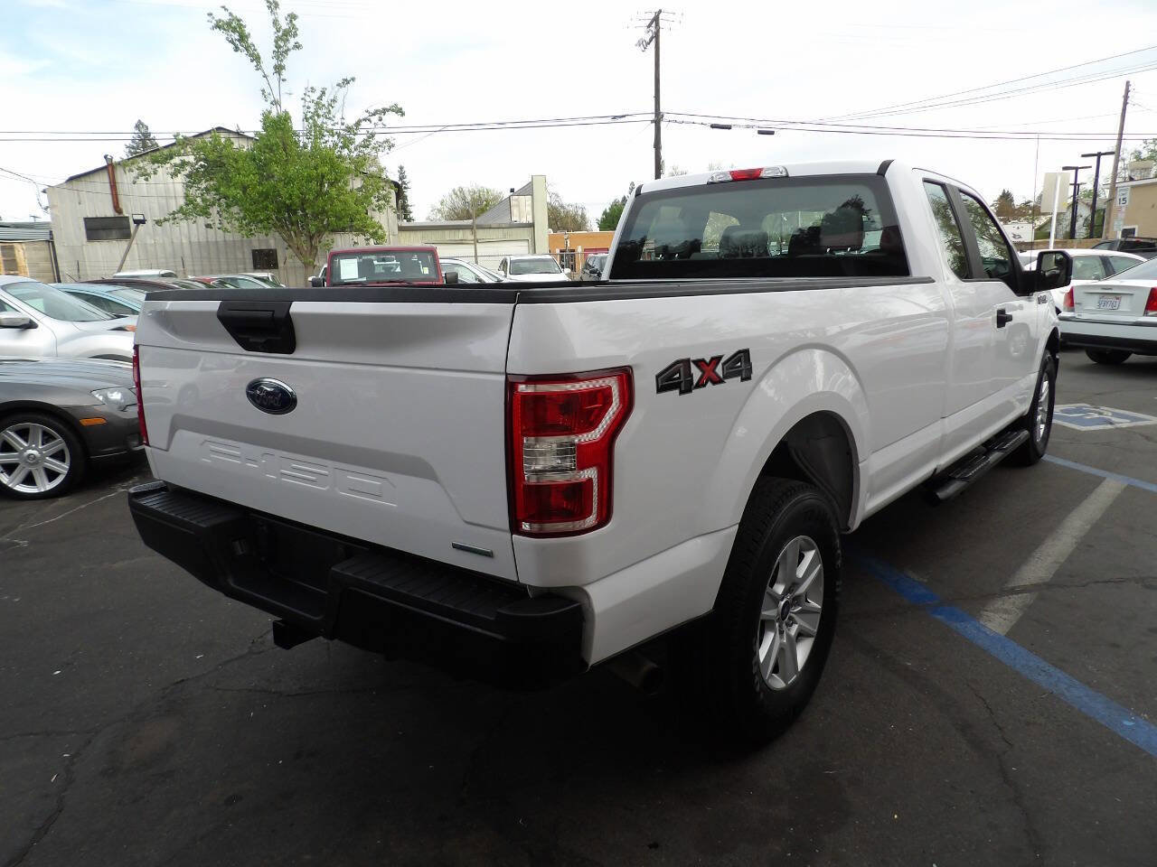Used 2019 Ford F150 XL w/ Heavy-Duty Payload Package image 3