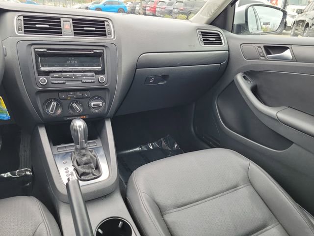 Used 2012 Volkswagen Jetta SE image 27