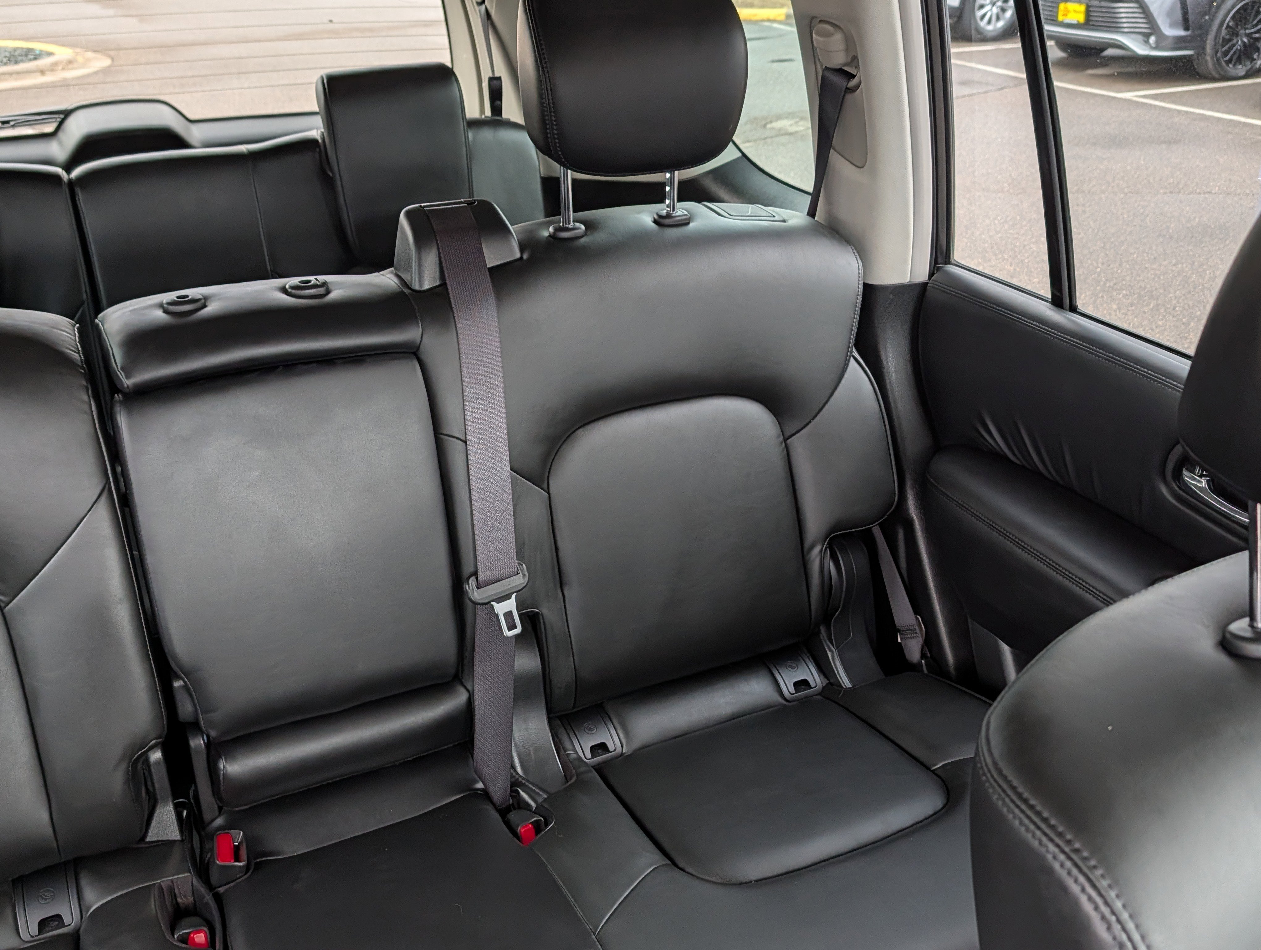 Used 2022 Nissan Armada SV w/ Cargo Package image 14