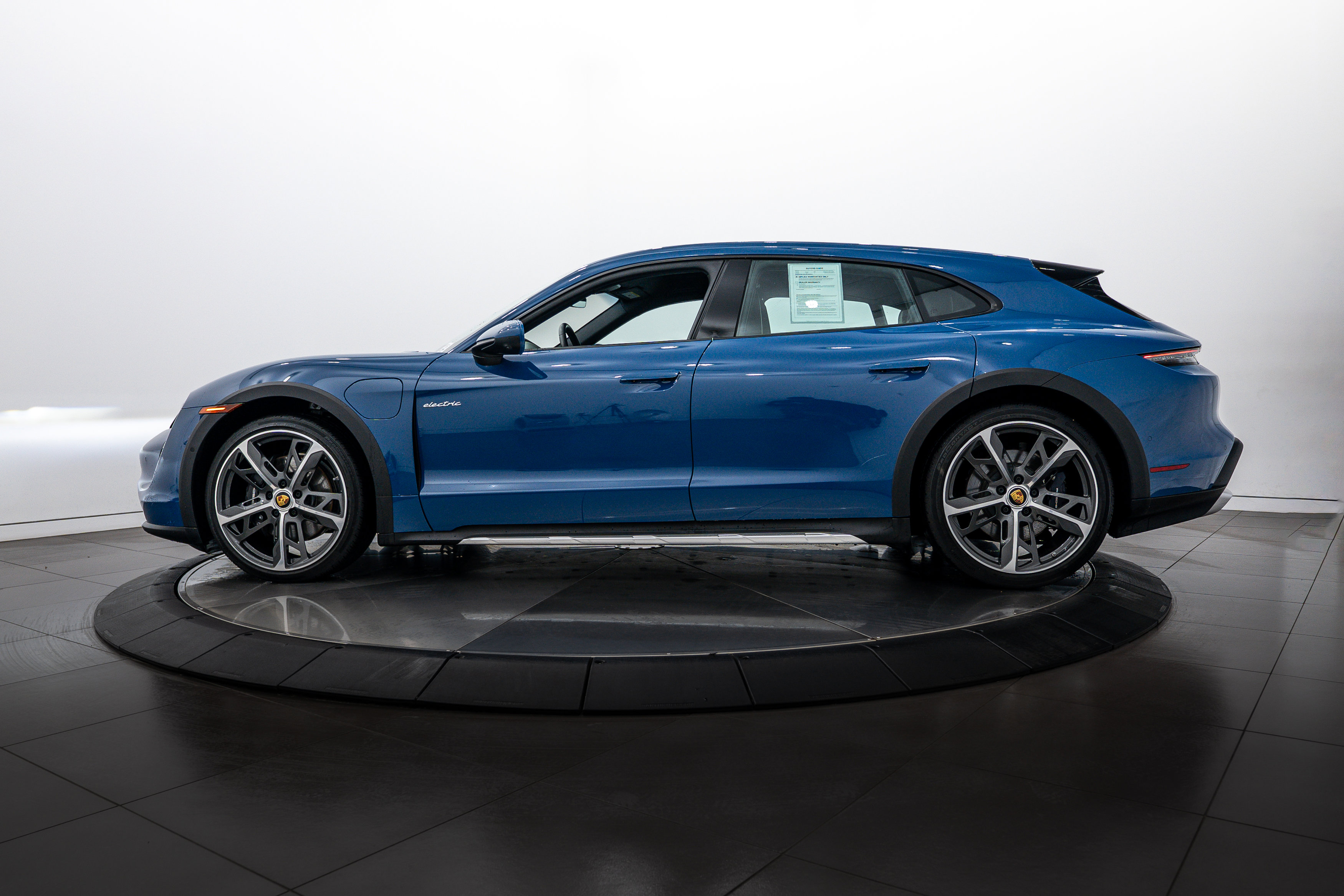 Certified 2024 Porsche Taycan 4 Cross Turismo image 2