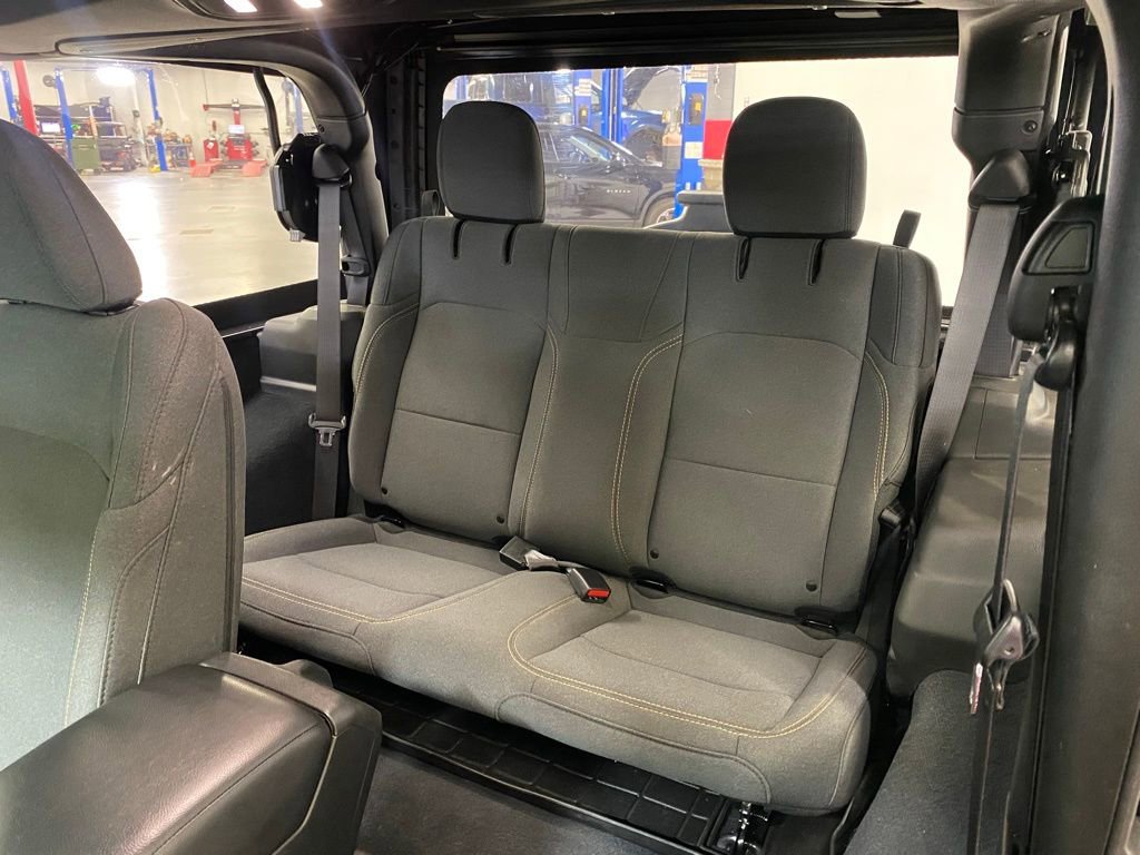 Used 2024 Jeep Wrangler Sport image 18
