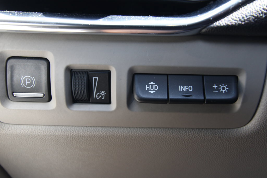 Used 2019 Cadillac XT4 Premium Luxury AWD/4WD image 23